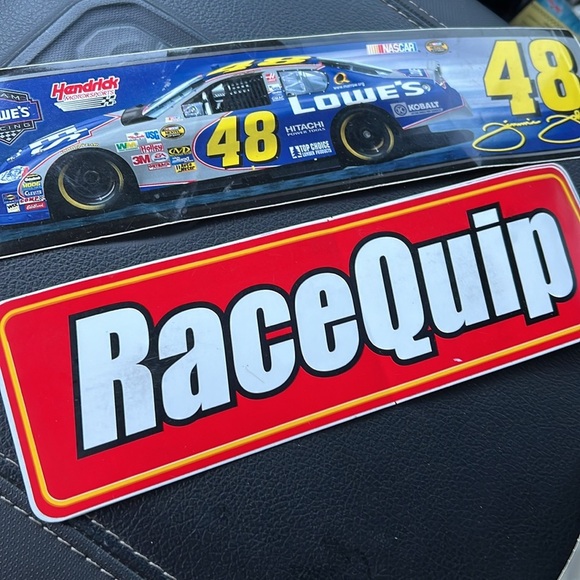 (8) Racing memorabilia - Picture 4 of 5